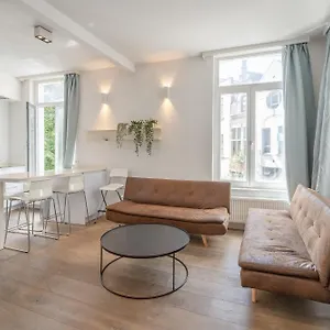 Light Modern In The Heart Of Appartement Antwerpen